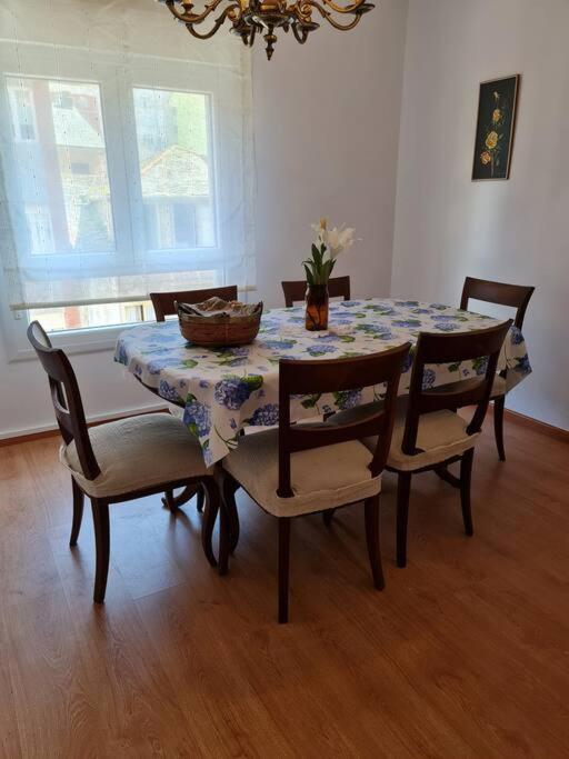 Casa Roge Apartment Luarca Ngoại thất bức ảnh